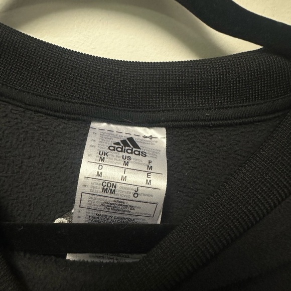 Adidas Fleece Crewneck - Picture 2 of 3